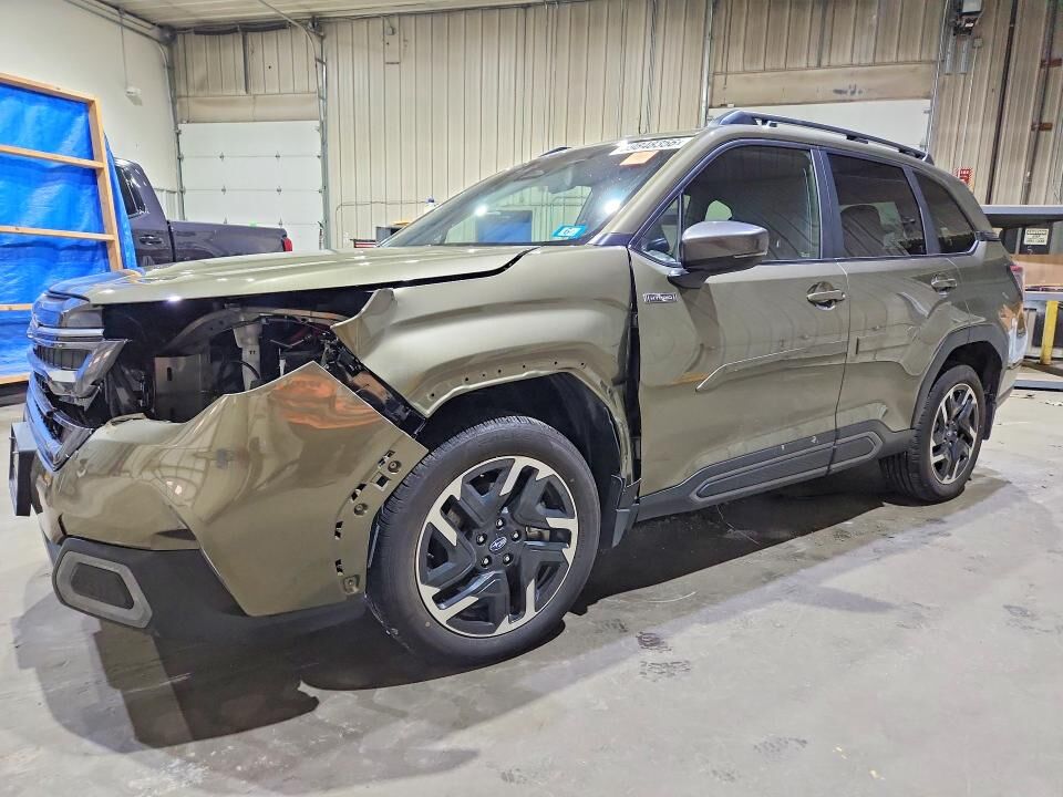 2025 SUBARU Forester