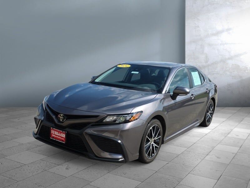 2024 TOYOTA Camry