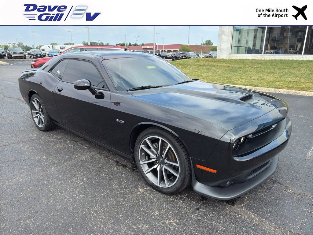 2023 DODGE Challenger
