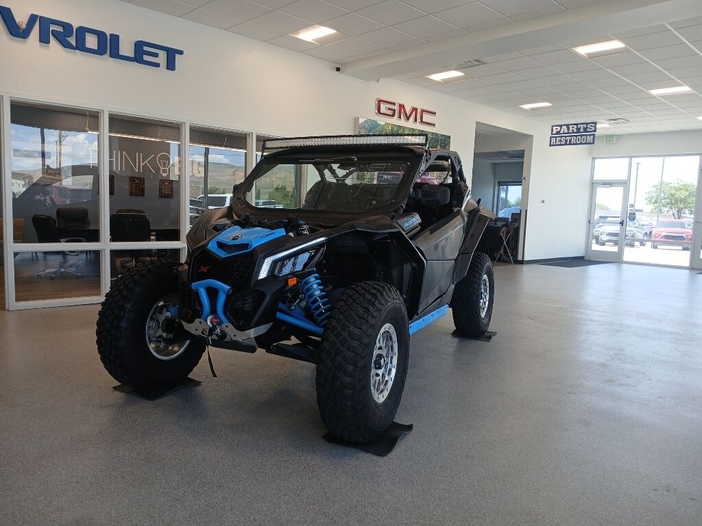 2019 CAN-AM Maverick X3
