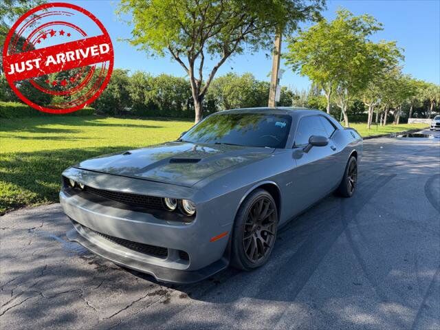 2017 DODGE Challenger