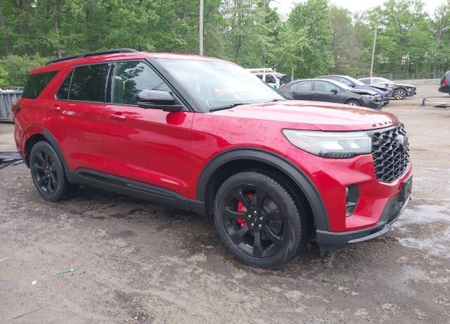 2025 FORD Explorer