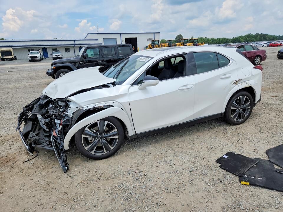 2025 LEXUS UX