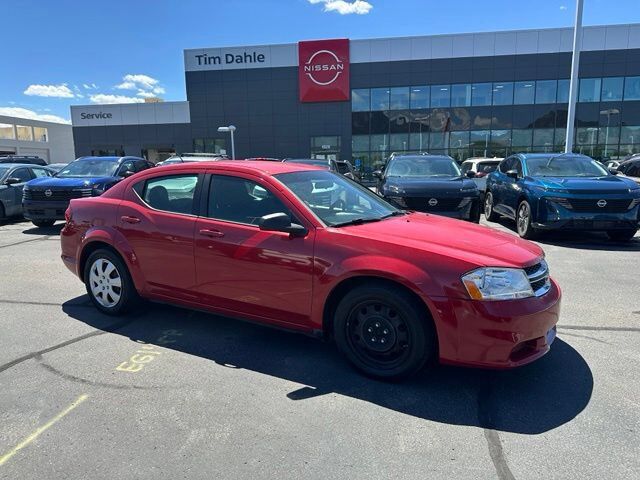2012 DODGE Avenger