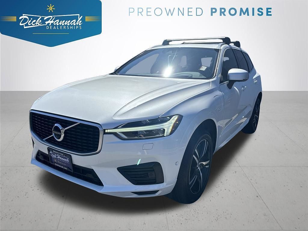 2022 VOLVO XC90