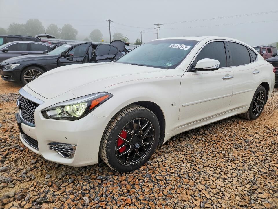 2019 INFINITI Q70