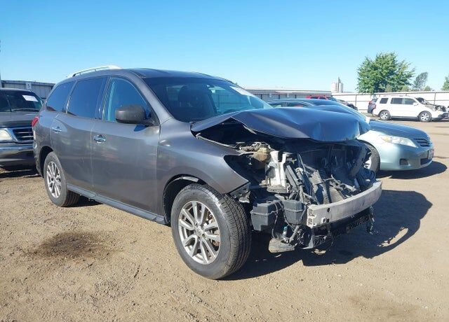 2015 NISSAN Pathfinder