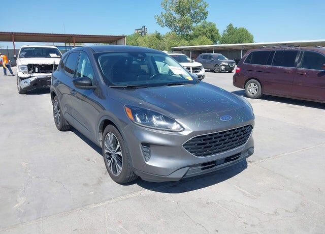 2021 FORD Escape