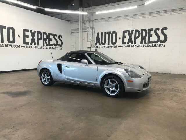 2002 TOYOTA MR2