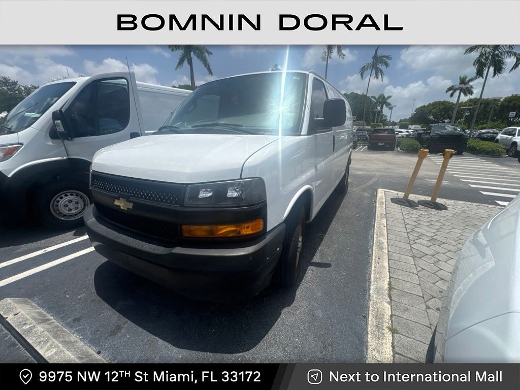 2022 CHEVROLET Express