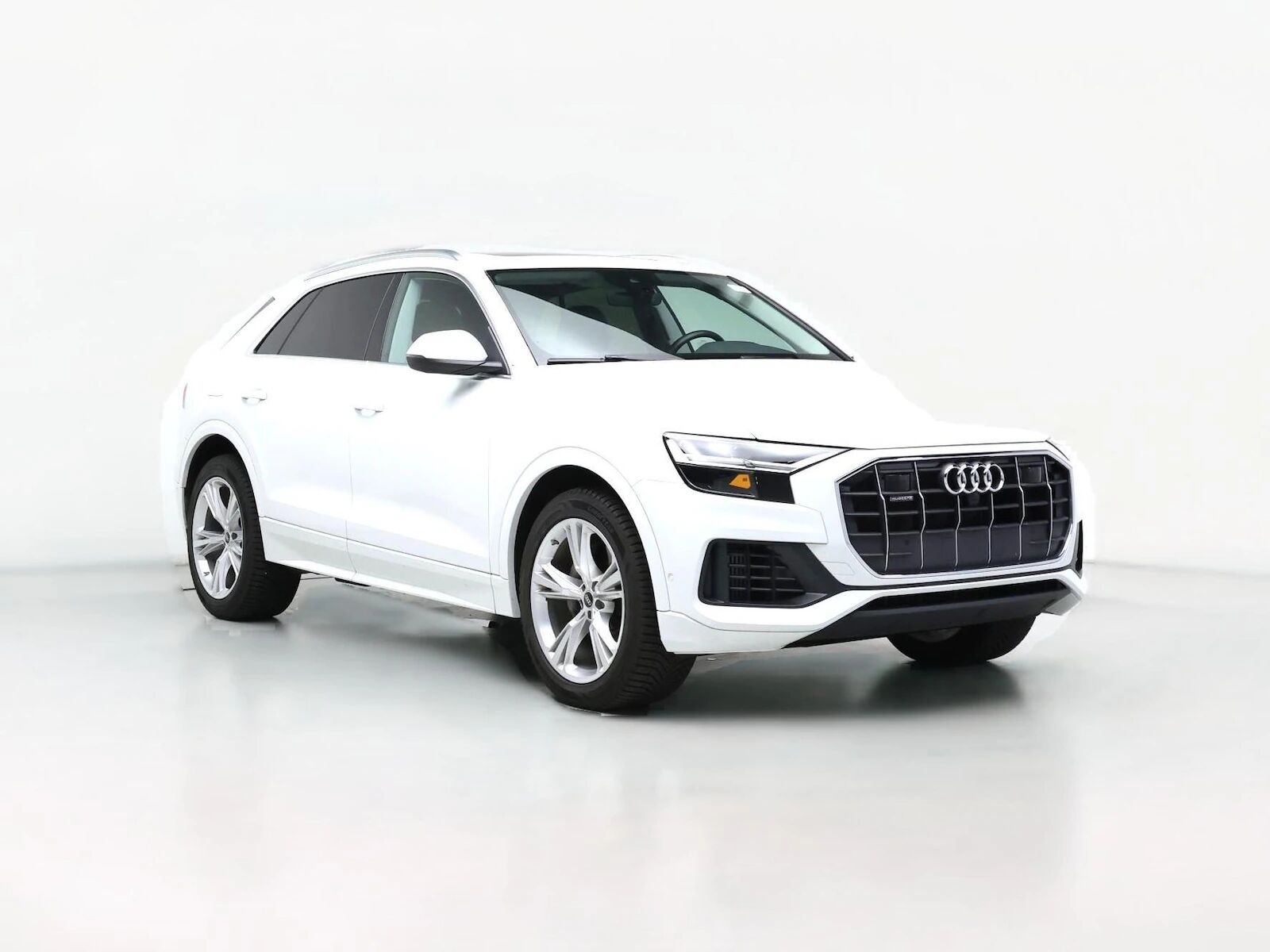 2022 AUDI Q8