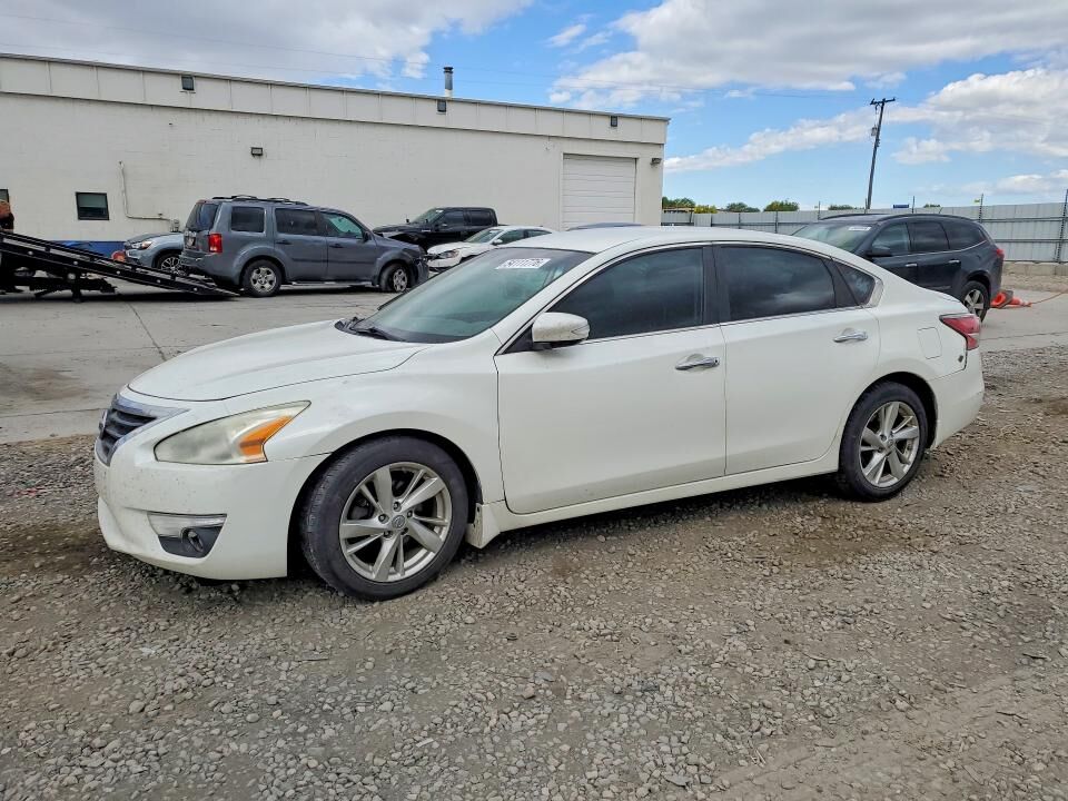 2015 NISSAN Altima