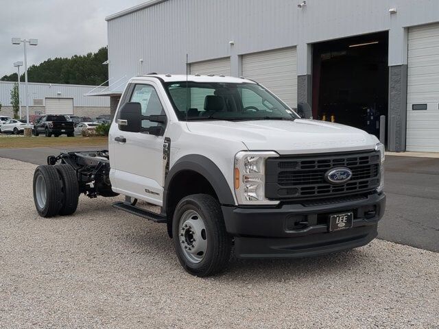2026 FORD F-550