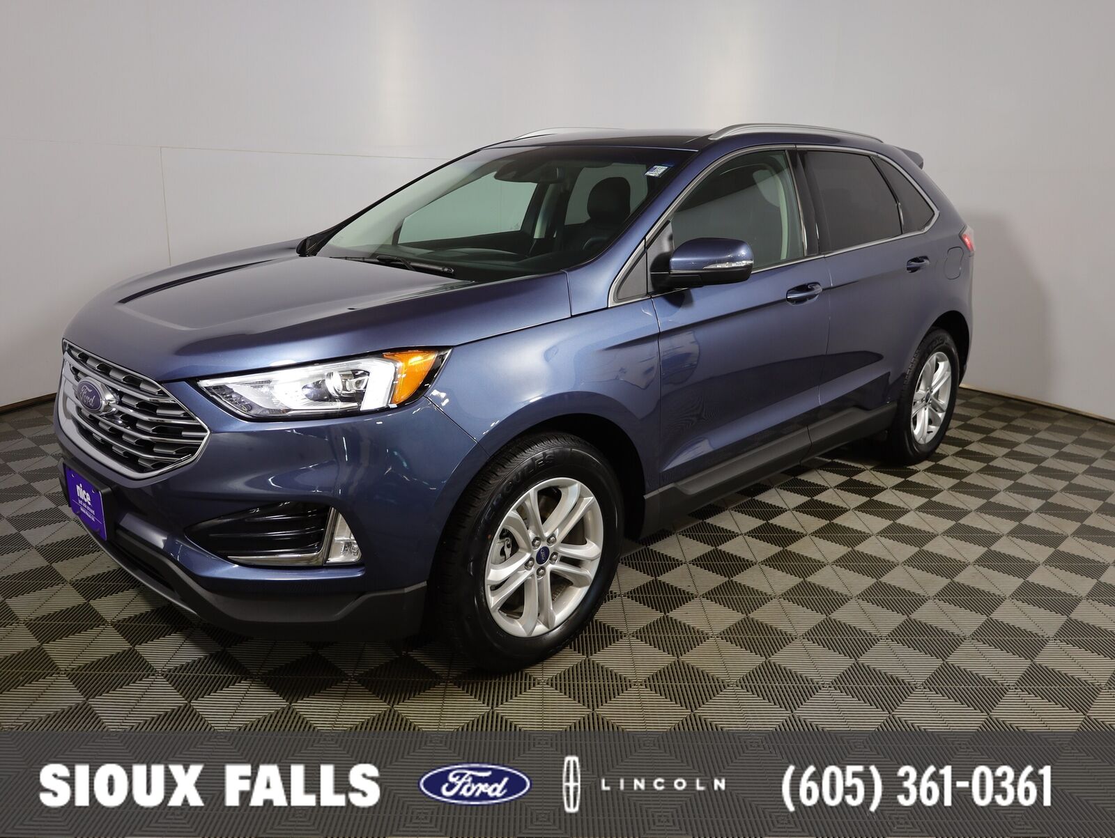 2019 FORD Edge