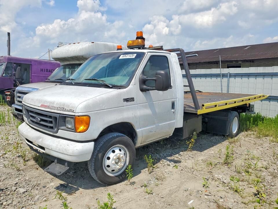 2005 FORD E-450