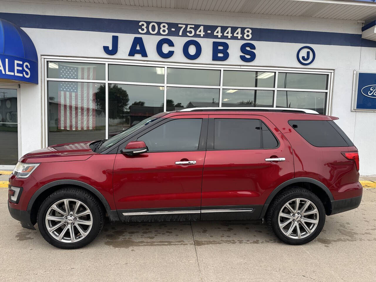 2017 FORD Explorer