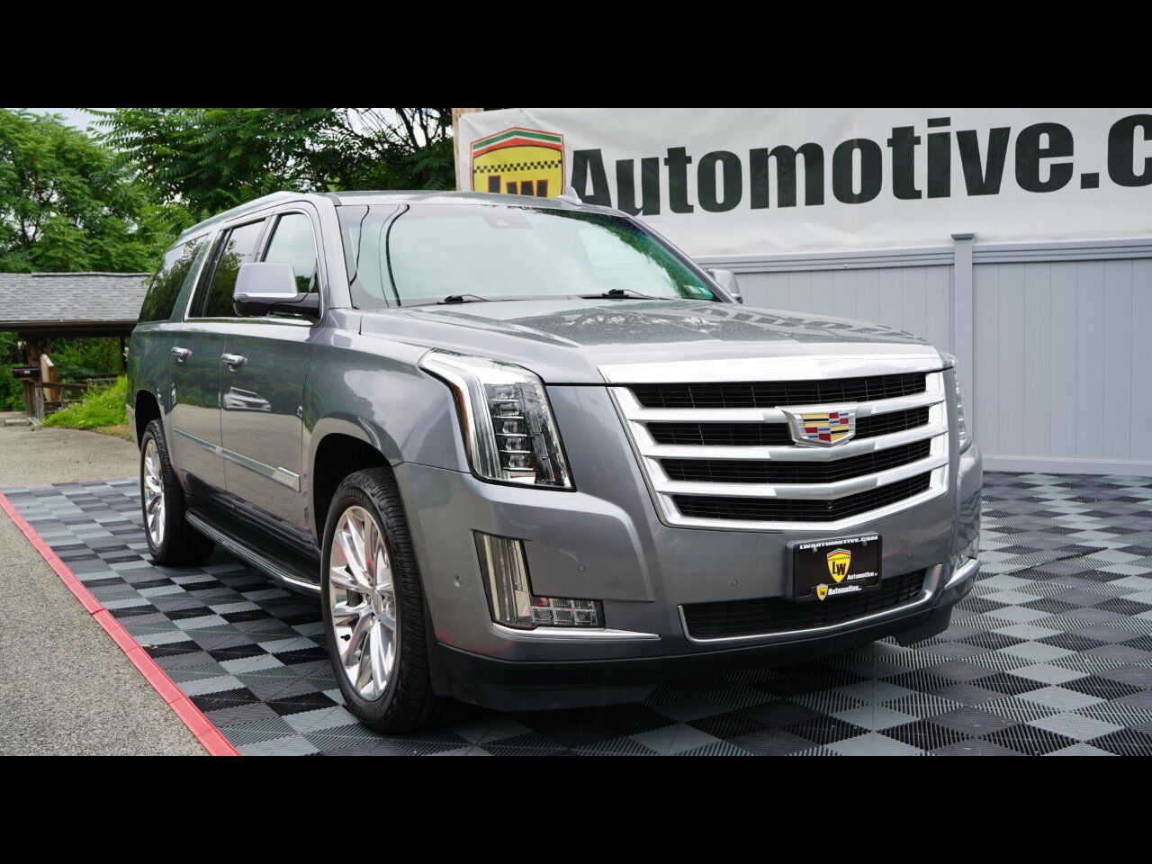 2019 CADILLAC Escalade ESV