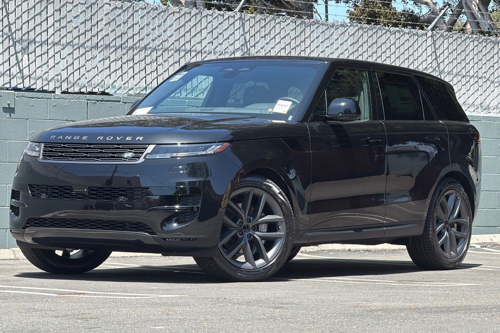 2026 LAND ROVER Range Rover Sport