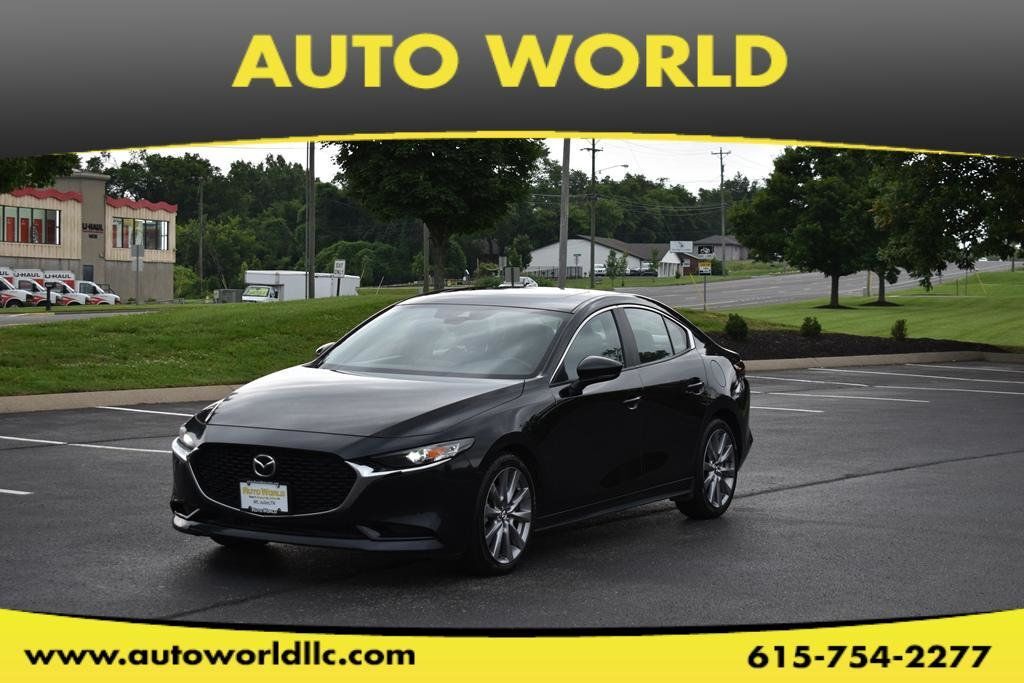 2021 MAZDA Mazda3