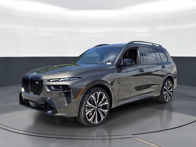 2027 BMW X7