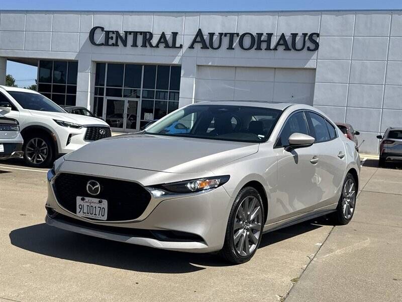 2024 MAZDA Mazda3