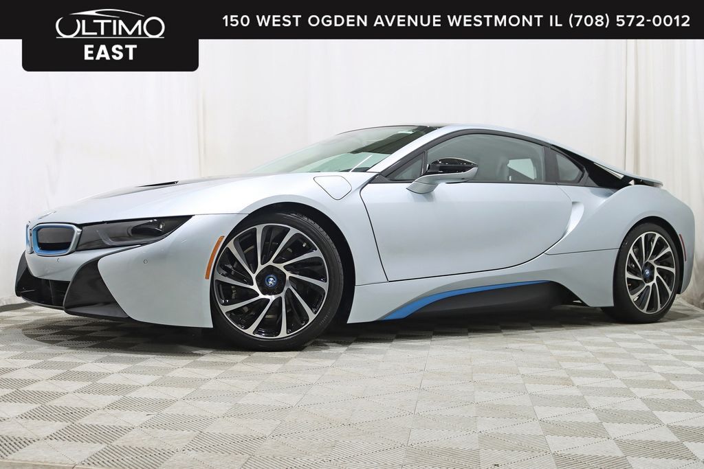 2016 BMW i8