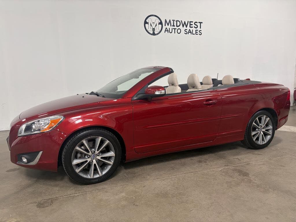 2013 VOLVO C70