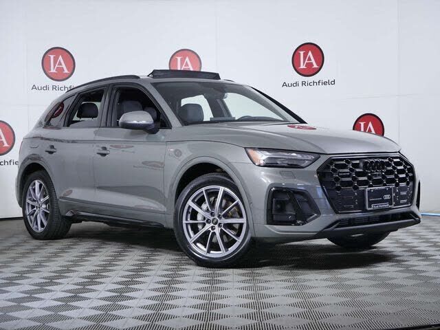 2023 AUDI Q5 e