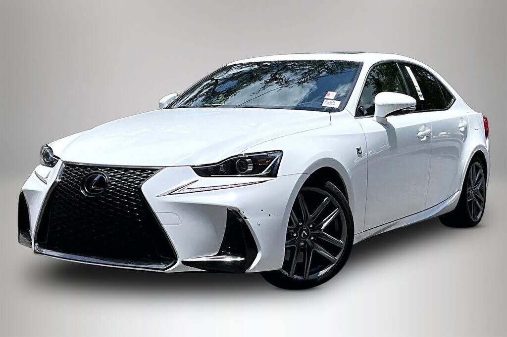 2018 LEXUS IS