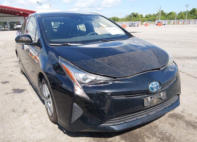2017 TOYOTA PRIUS