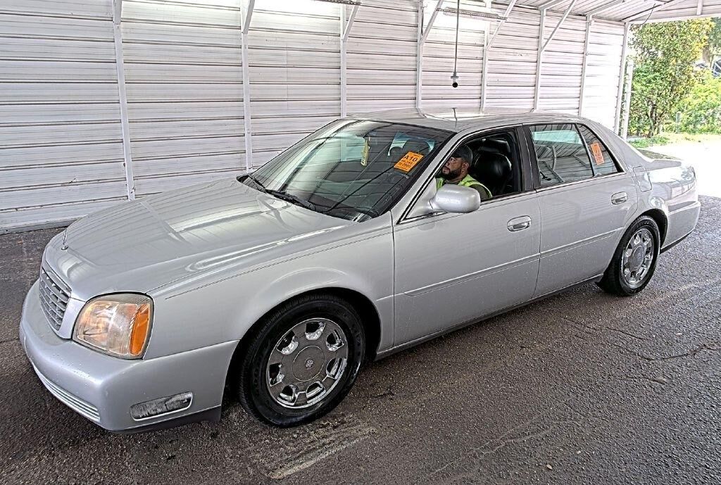 2000 CADILLAC Deville