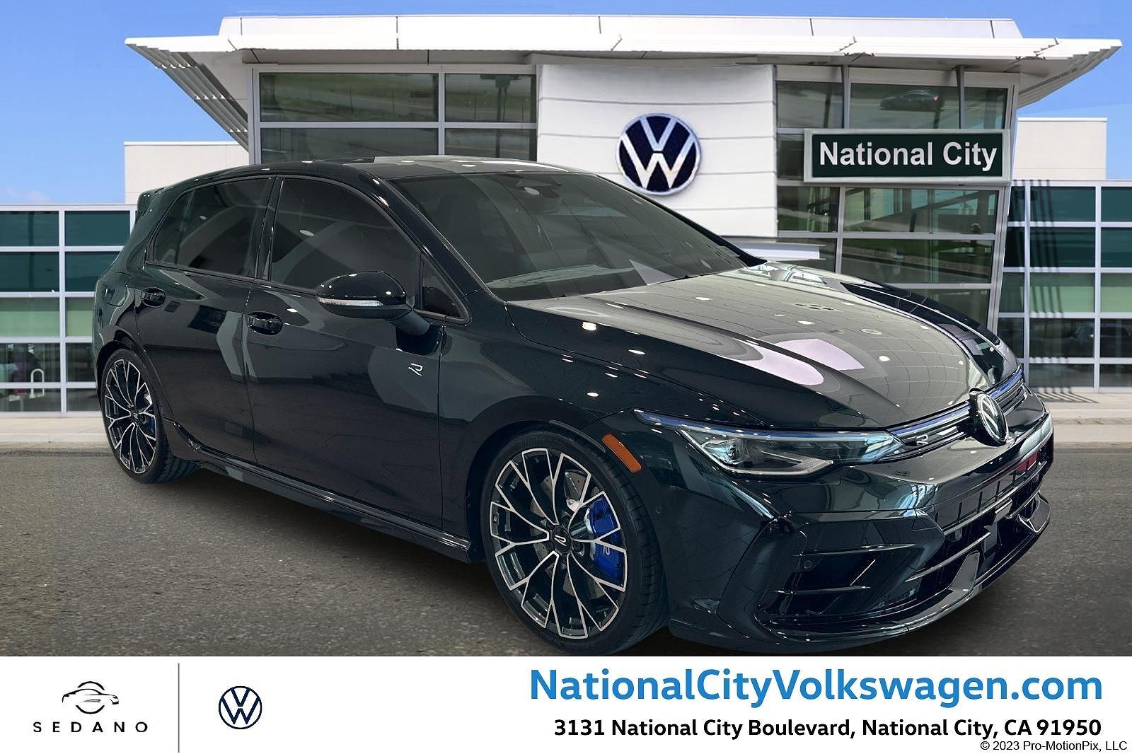 2026 VOLKSWAGEN Golf R