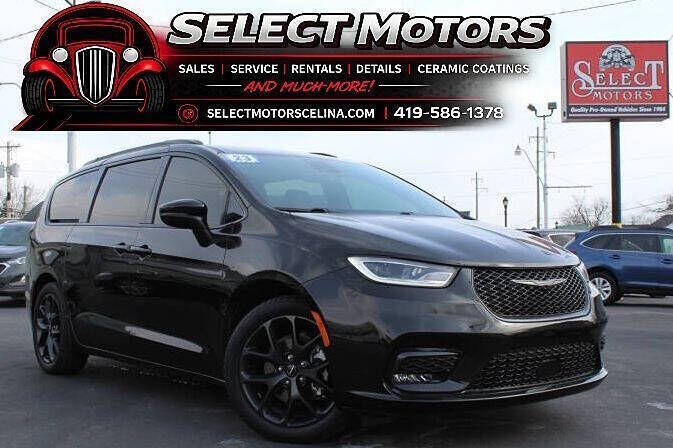 2023 CHRYSLER Pacifica