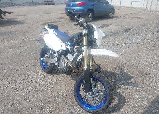 2019 SUZUKI DR-Z400SML9