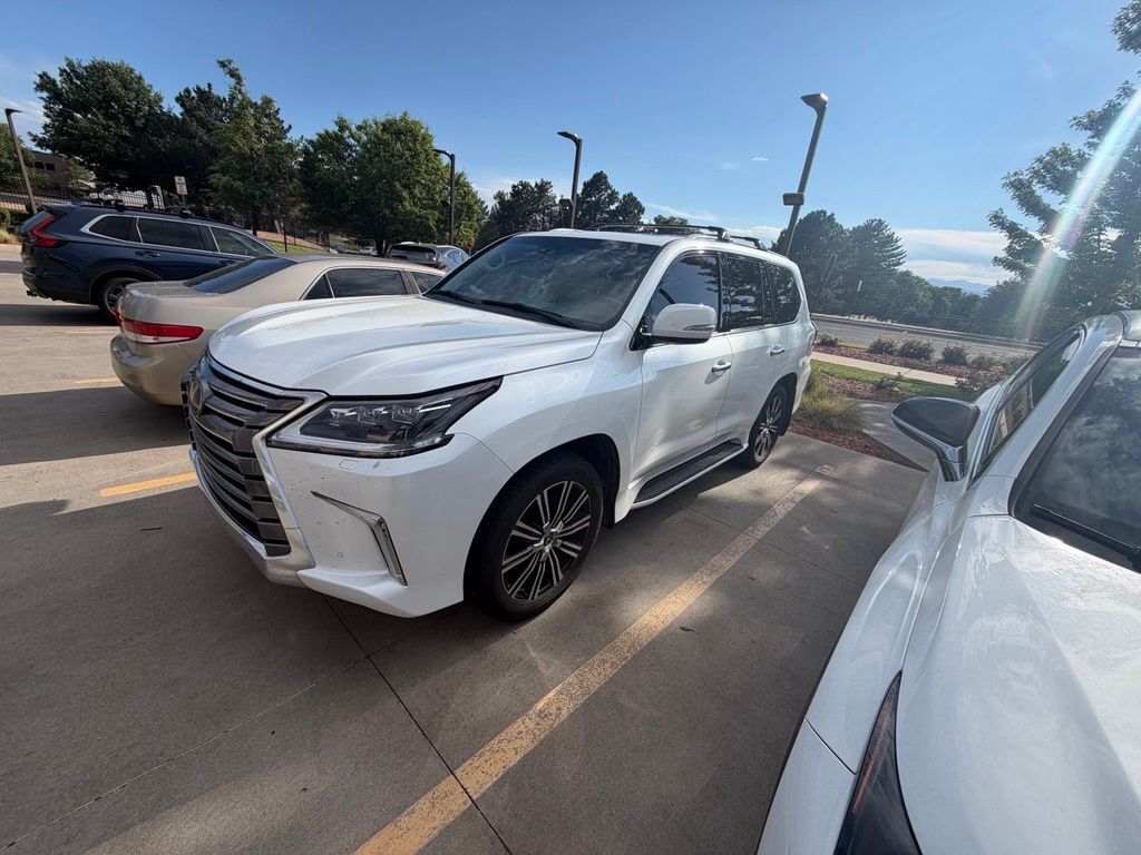2020 LEXUS LX
