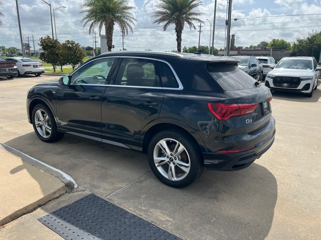 2023 AUDI Q3