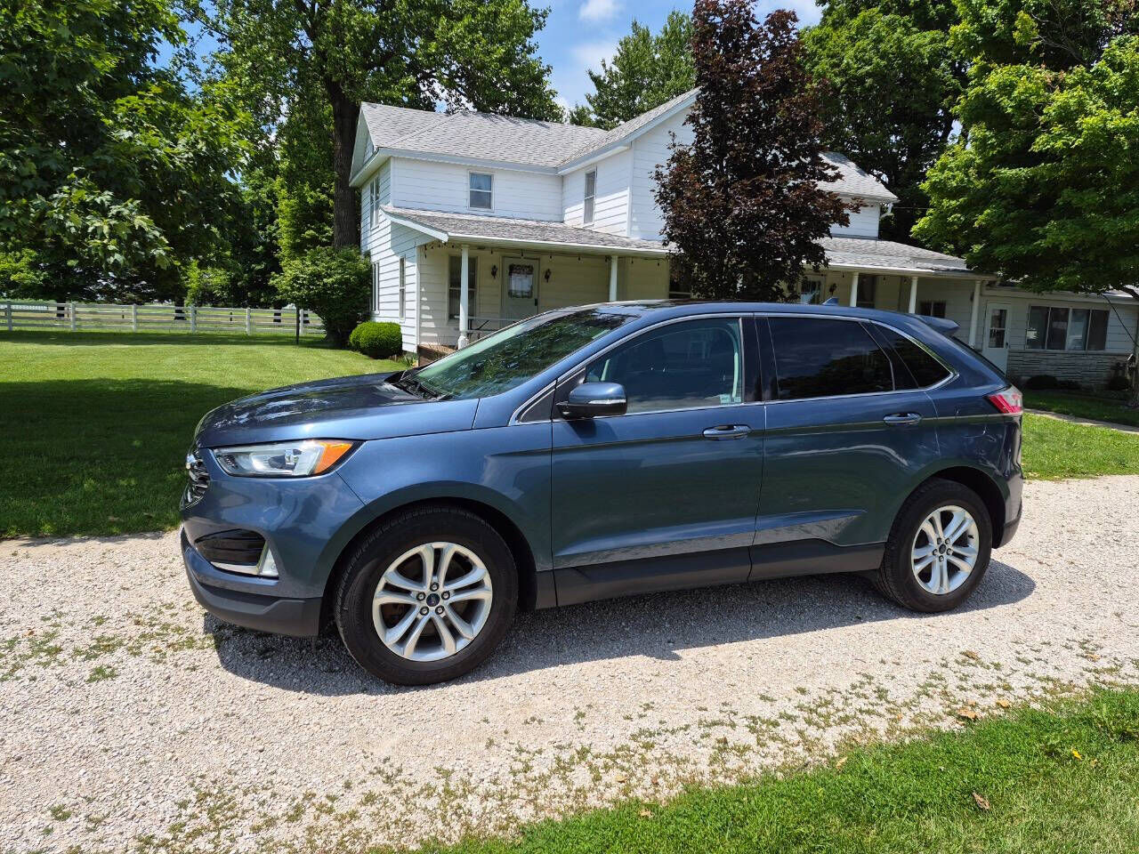 2019 FORD Edge