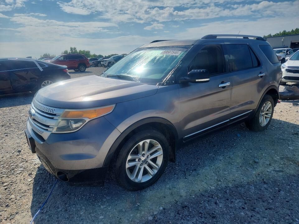 2011 FORD Explorer