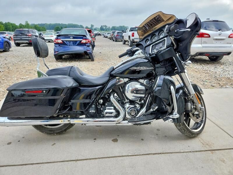 2016 HARLEY DAVIDSON FLHX / Street Glide