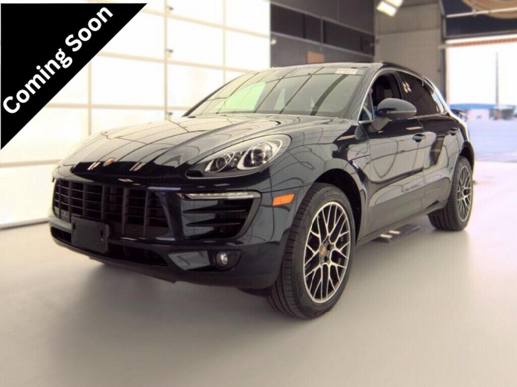 2018 PORSCHE Macan