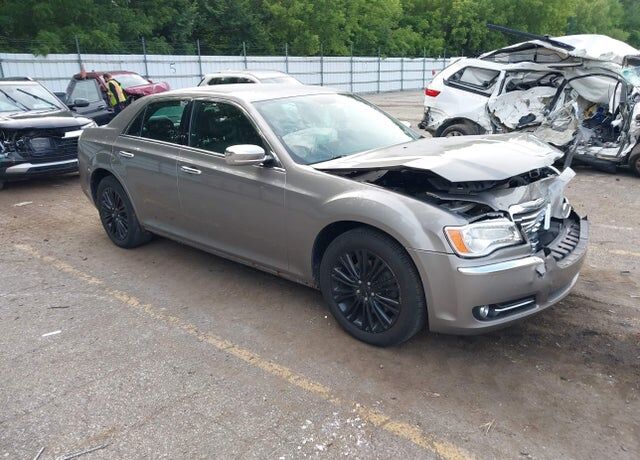 2014 CHRYSLER 300