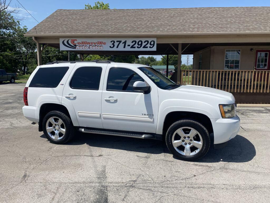 2011 CHEVROLET Tahoe