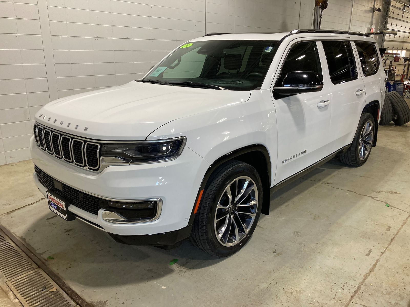 2023 JEEP Wagoneer