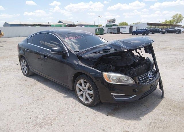 2016 VOLVO S60