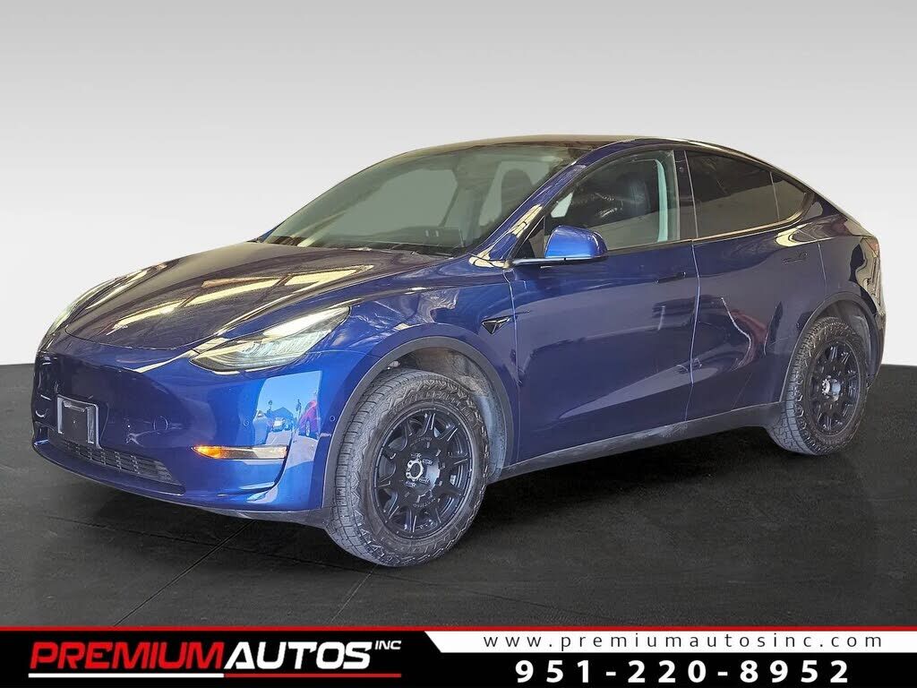 2022 TESLA Model Y