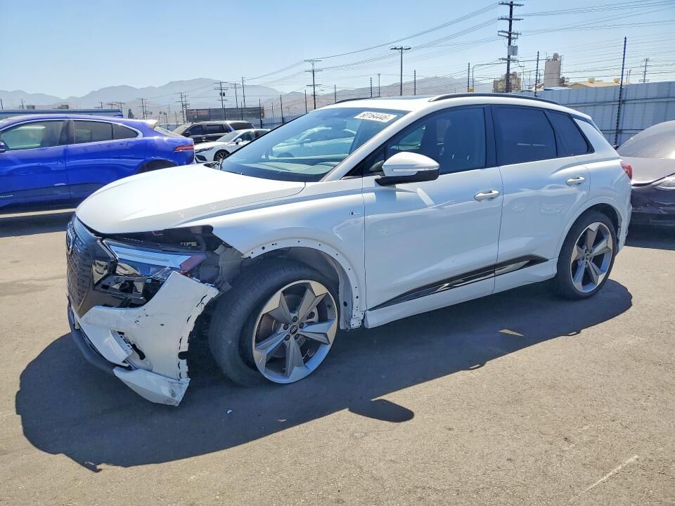 2024 AUDI Q4