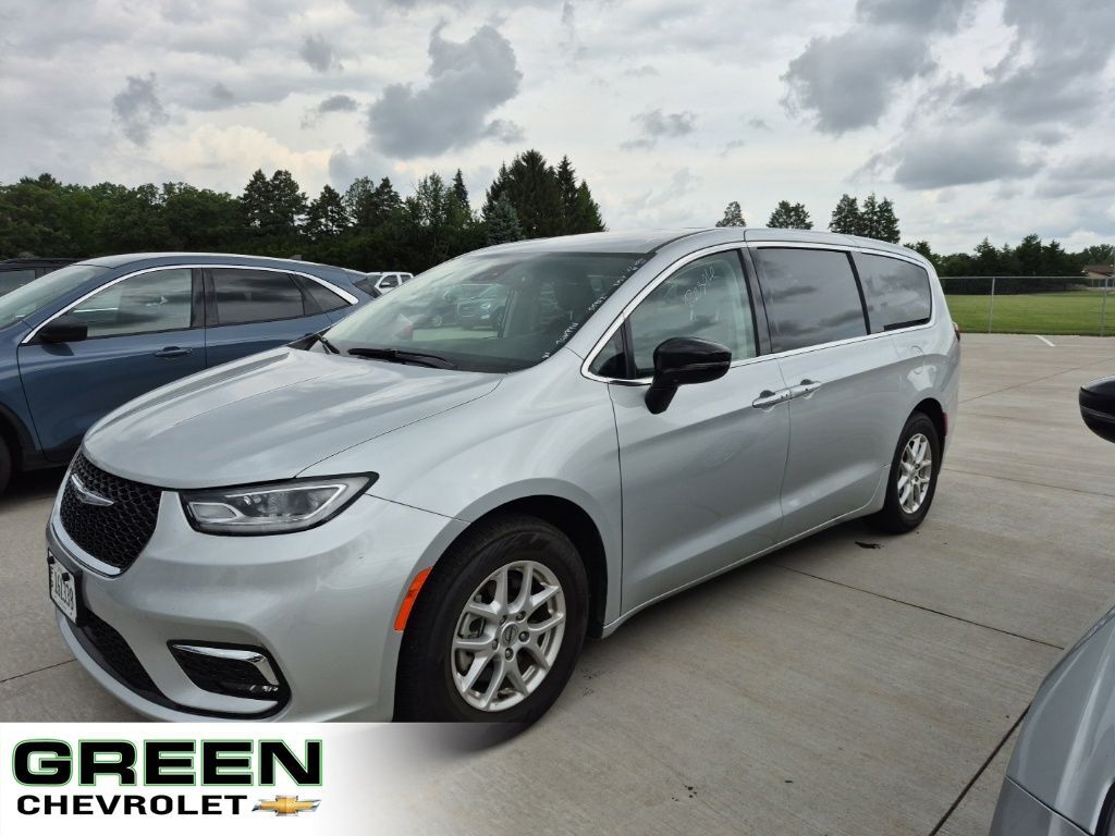 2024 CHRYSLER Pacifica