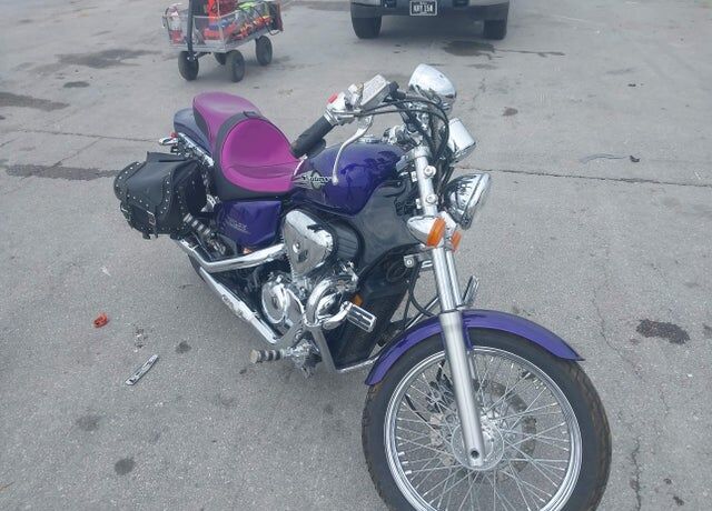 2002 HONDA VT600CD