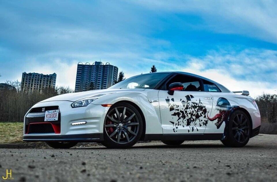 Nissan GT-R