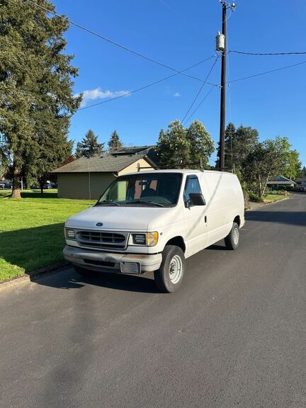 1998 FORD E-250